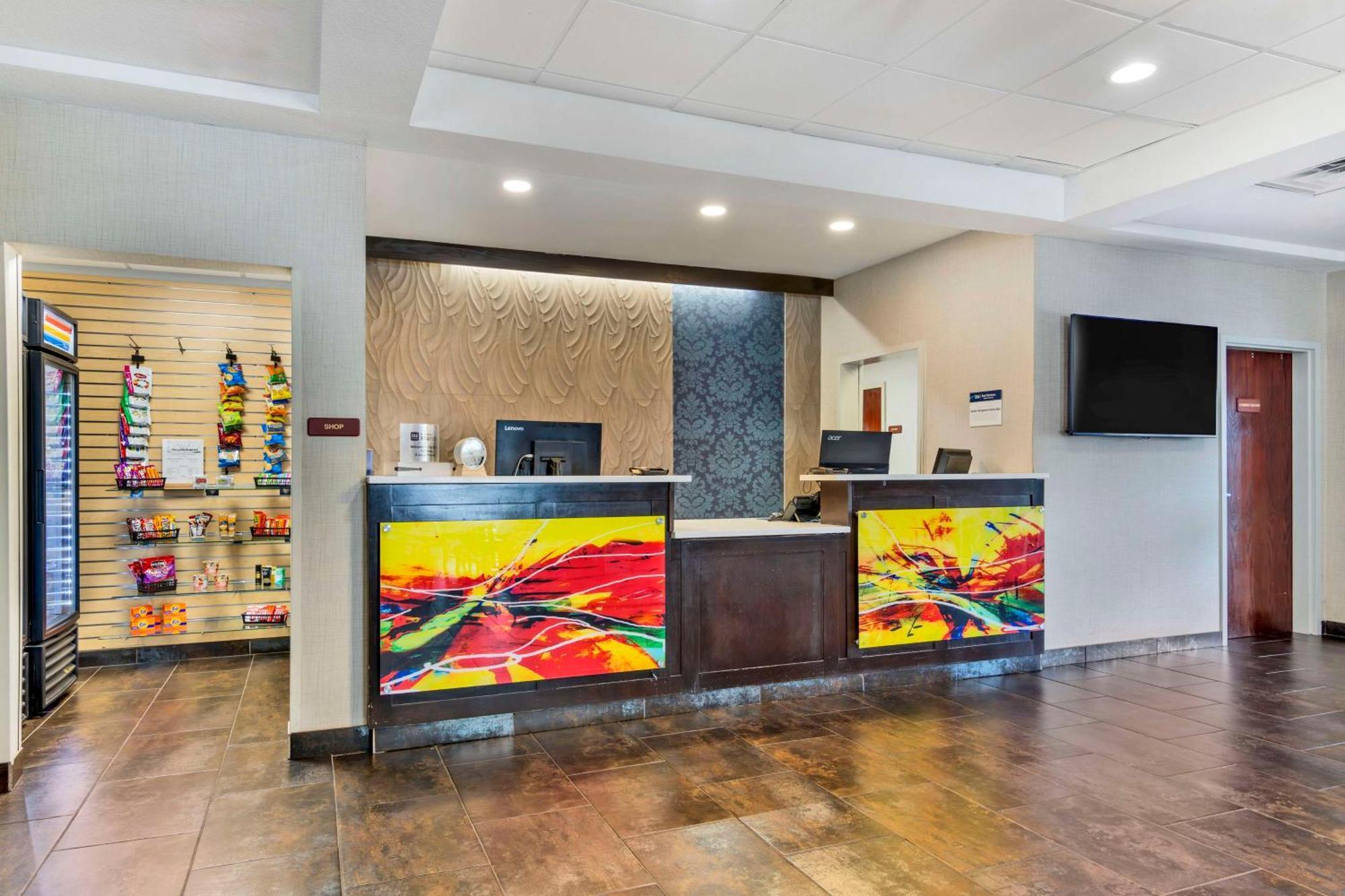Western Atlanta Southwest Hotel