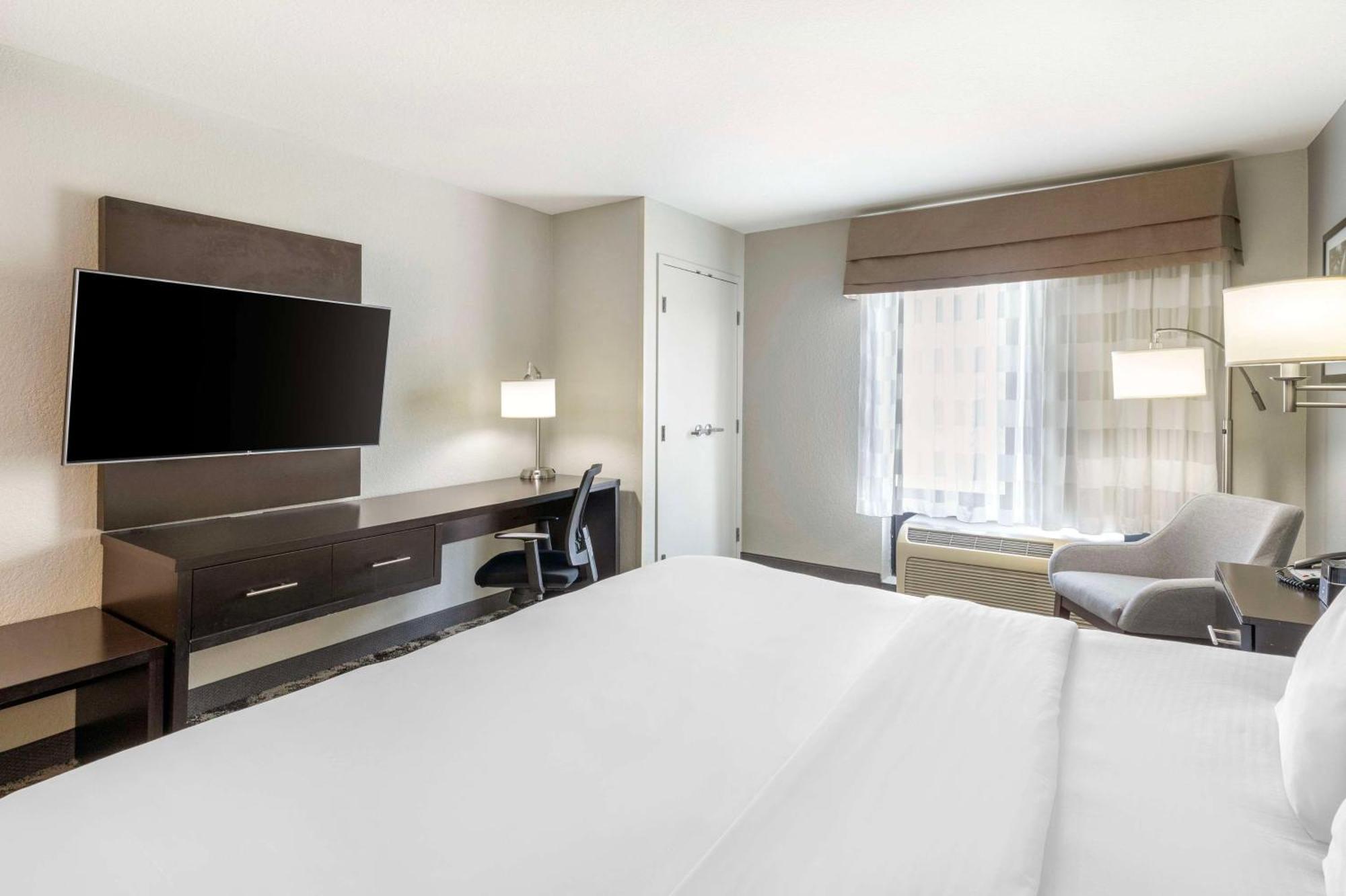 Western Atlanta Southwest Hotel